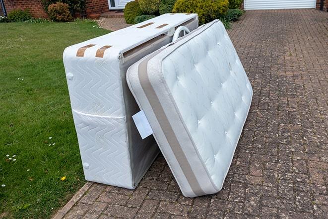 quick and easy mattress removal solution